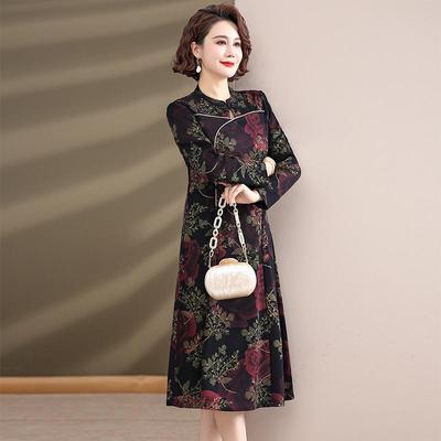Autumn 2025 Cheongsam Dress for Middle-Aged Women: Elegant Long Style