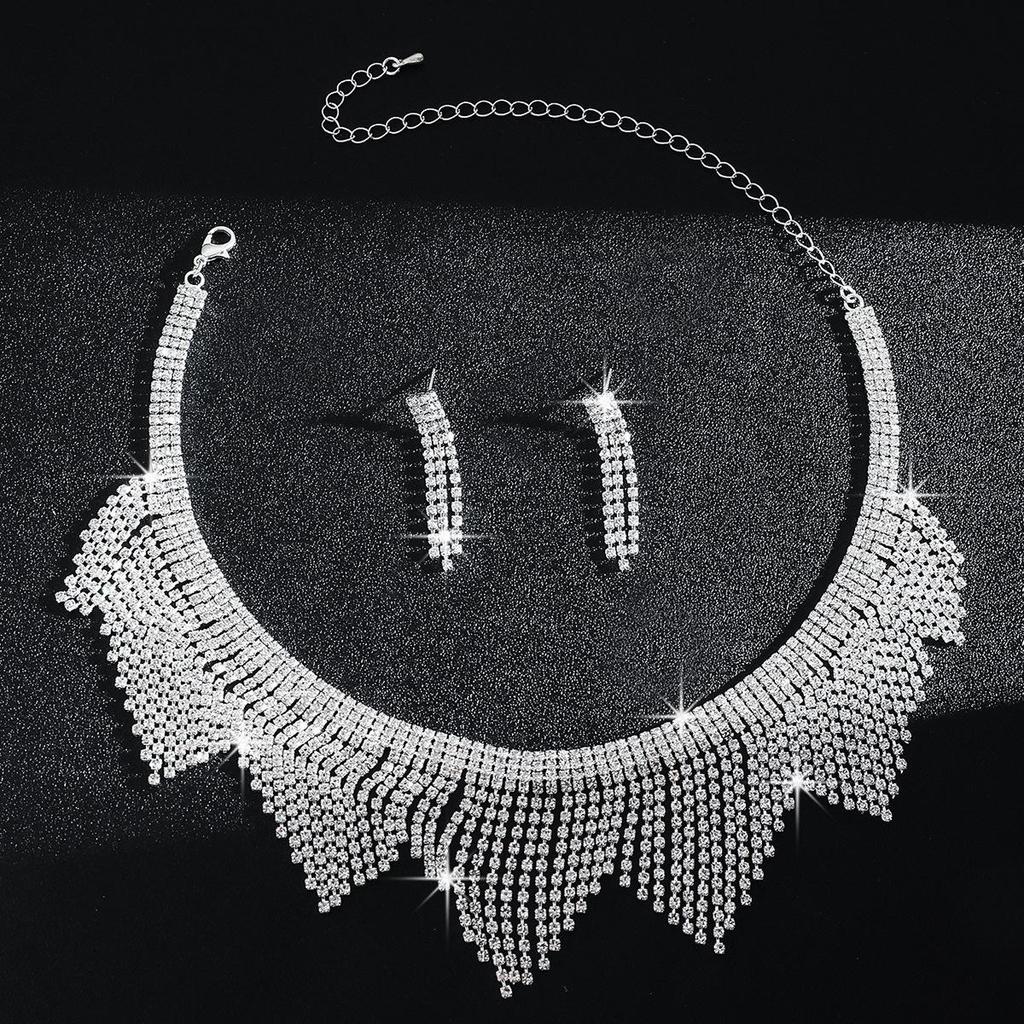 Luxurious Rhinestone Tassel Necklace and Earrings Set for Brides