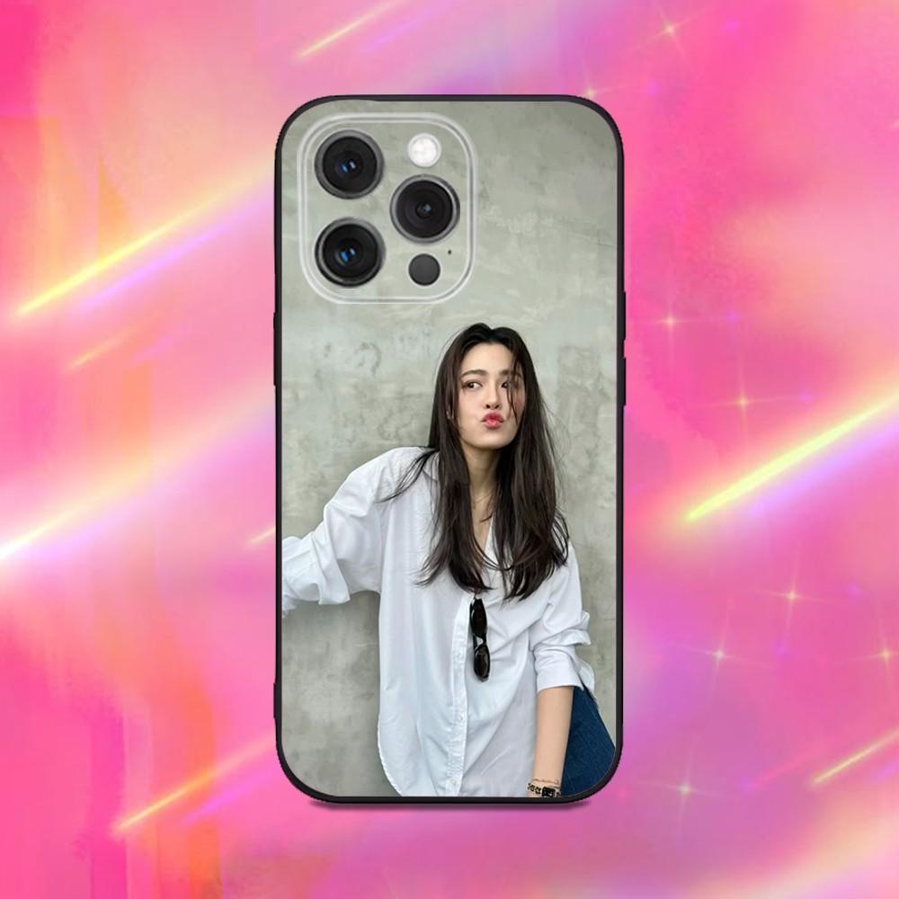 

LingLing Kwong Thailand Phone Case For iPhone 16,15,14,13,12,11,Pro,Max,Plus,X,XS,XR,SE,8,7,Mini,Soft Silicone Black Case iPhone13
