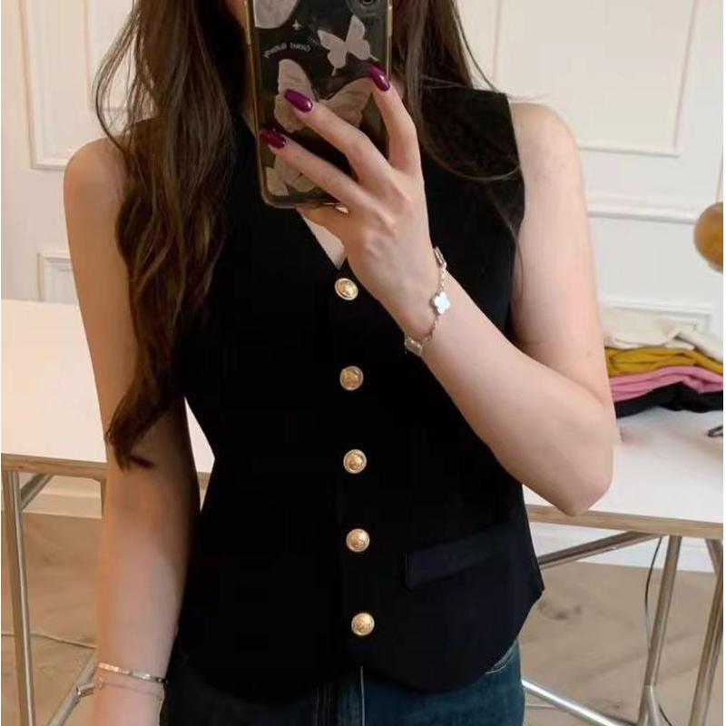French Retro Solid Color V-Neck Single-Breasted Sleeveless Slim Knitted Vest For Women