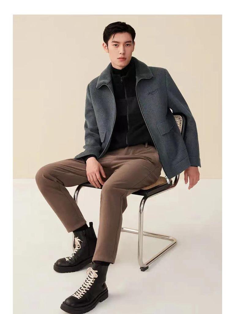 Men's Winter Wool-Blend Coat with Faux Fur Collar and Large Pockets