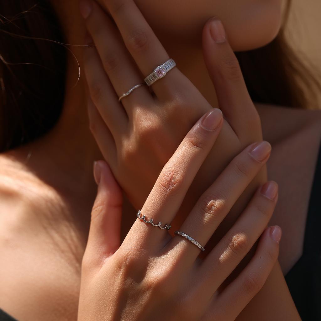 MODIAN Moissanite Rings 925 Silver Exquisite Triangle Pattern Sparkling Finger Ring For Women Fine Jewelry