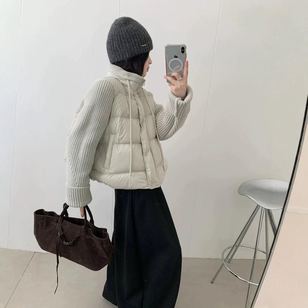 Autumn and Winter New White Duck Down Korean Knitted Splicing Light and Thin Down Jacket Women's Short Sweater Sleeve Jacket Tide