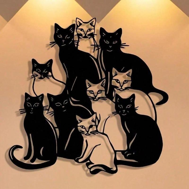En gruppe katter minimalistisk metall på veggkunst - Moderne hjemmedekor for soverom, stue eller bad.