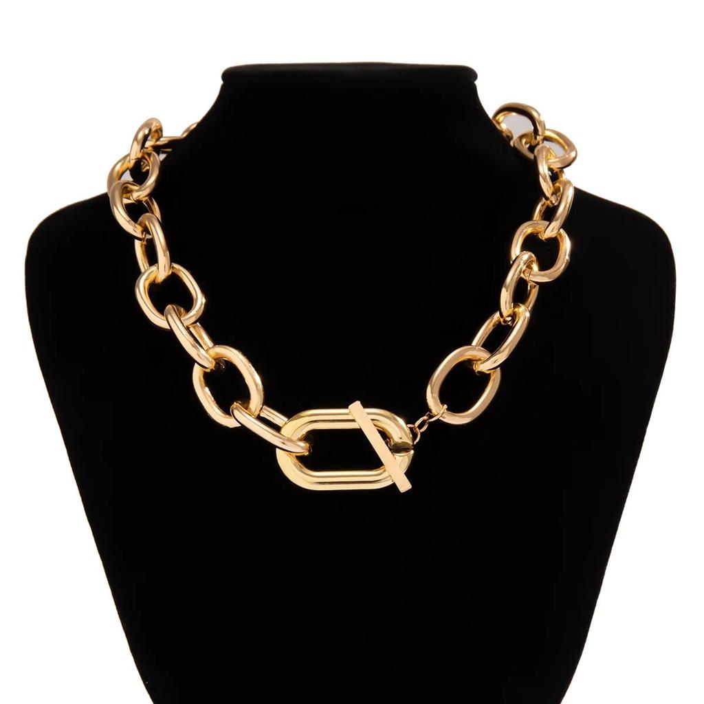 Übertriebene Punk-Kette aus dickem Metall, kurzes Schlüsselbein-Halsband, gotische Schnalle, Choker-Halskette, Schmuck für Damen-Bankette