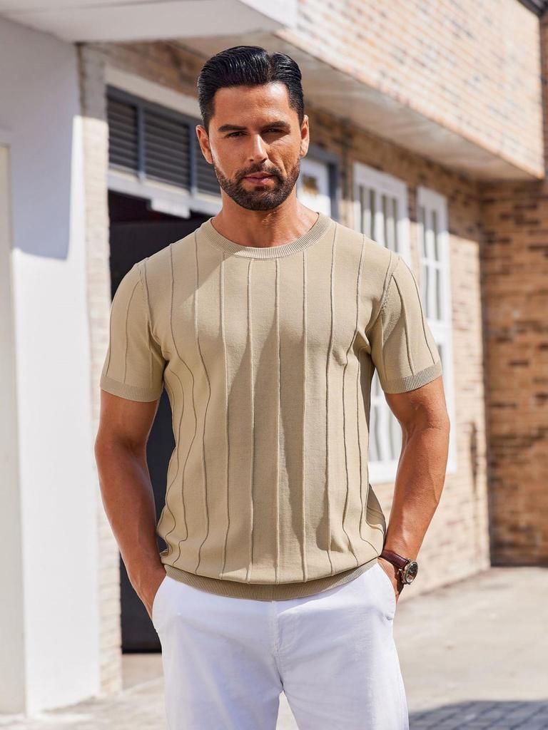 Neues europäisches & amerikanisches Herren-Sommer-Kurzarm-Strick-T-Shirt mit vertikalen Streifen