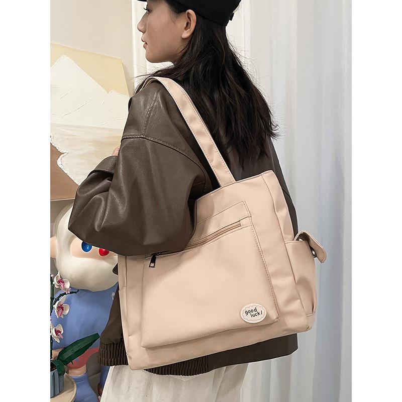 Large Capacity Nylon Tote Bag For Women 2023 New Fashionable And Simple Design