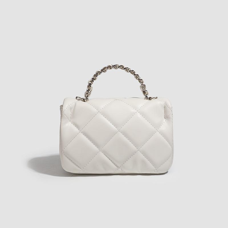 This Small Square Bag Is A Niche Design Made of Pearlescent Fabric and Diamond-shaped Handbag A Women's Crossbody Bag