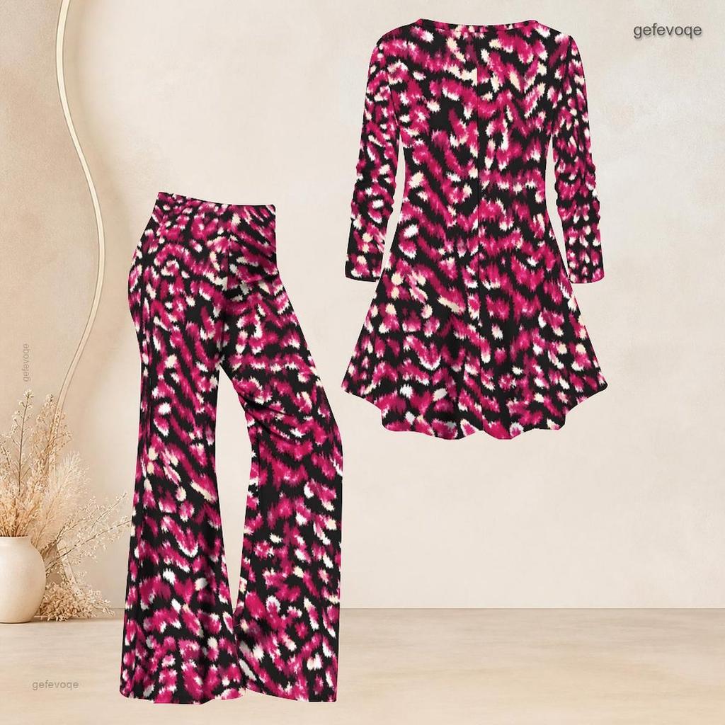 Women Plus Size Printed V Neck Three Quarter Sleeve Flared Top And Flared Pants Two Piece Set