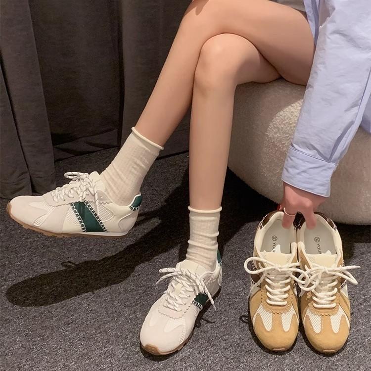 Cowhide version soft leather mesh new round head casual breathable sports shoes inner height increase flat bottom