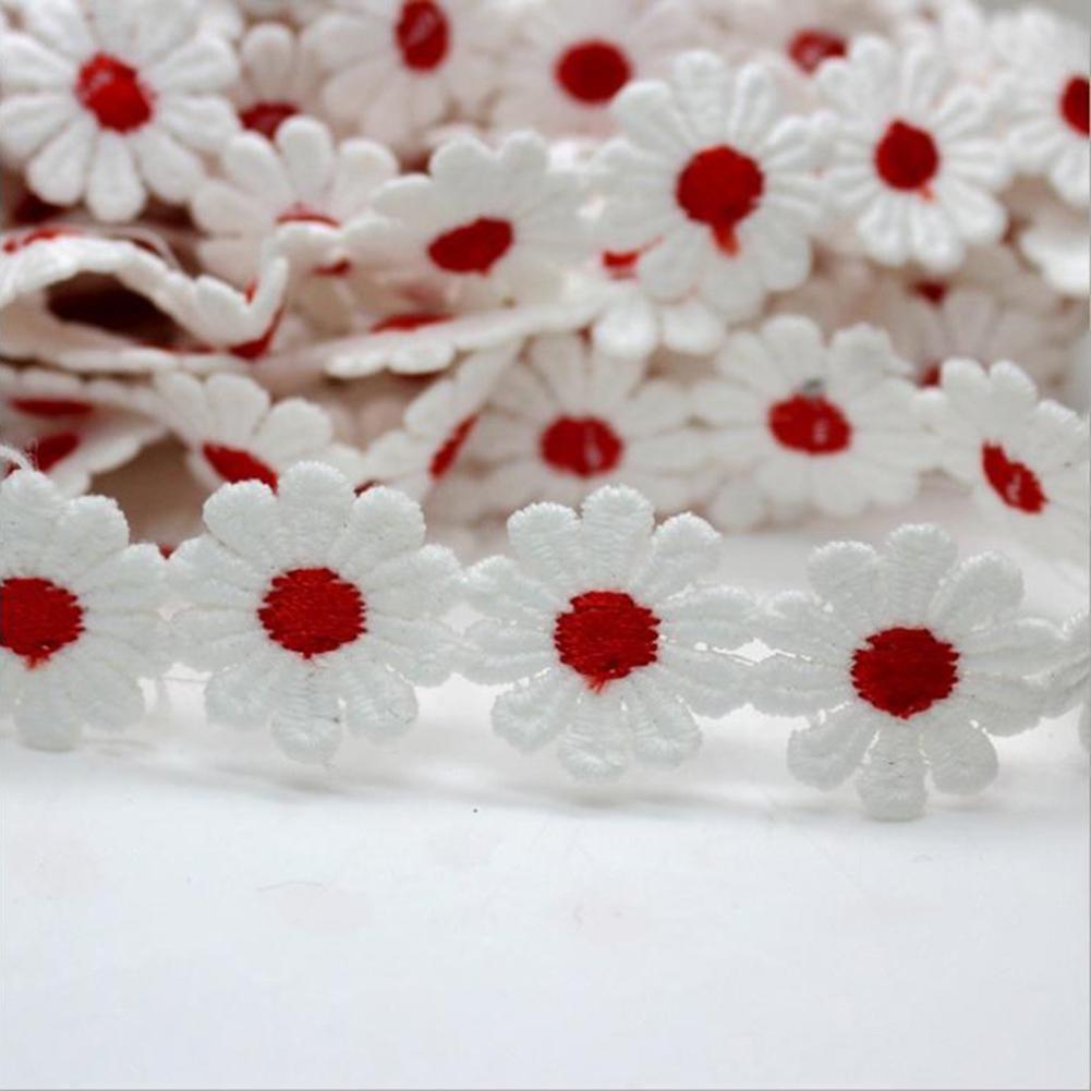 1 yard vyšívaná krajka s květem sedmikrásky Nášivka Čelenka Šití DIY Craft