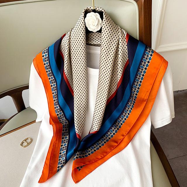 Neue 70*70cm Silk Satin Haar Schal Frauen Taschentuch Gedruckt Weibliche Quadratischen Kopf Bandana Kleinen Hals Schalldämpfer hijab Dame Mädchen