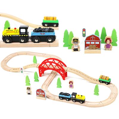 Holzschienenbahn-Set für Kinder, Rote Brücke 8 Schienen Magnetischer Kleiner Zug Montage-Kombinations-Szene Spielzeug für Jungen und Mädchen Geschenk
