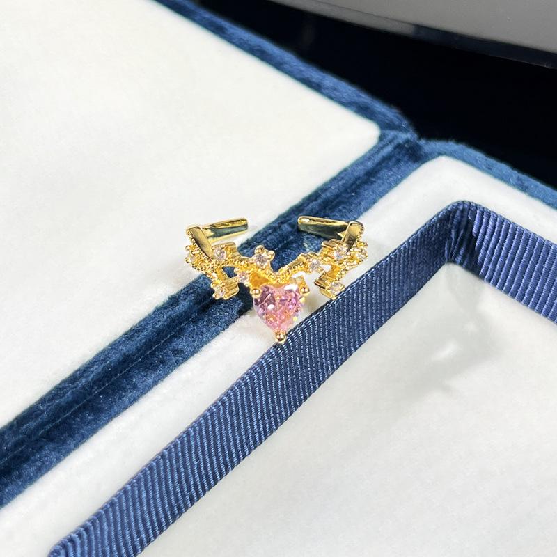 Exquisite Pink Diamond Butterfly Crown Ring: Fashionable, Versatile, Unique Design for Women