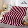 Coperta in Flanella a Strisce Bordeaux Calda Morbida Halloween Natale Divano Caldo Accogliente Decorazione Decorativa Regalo per Tutte le Stagioni