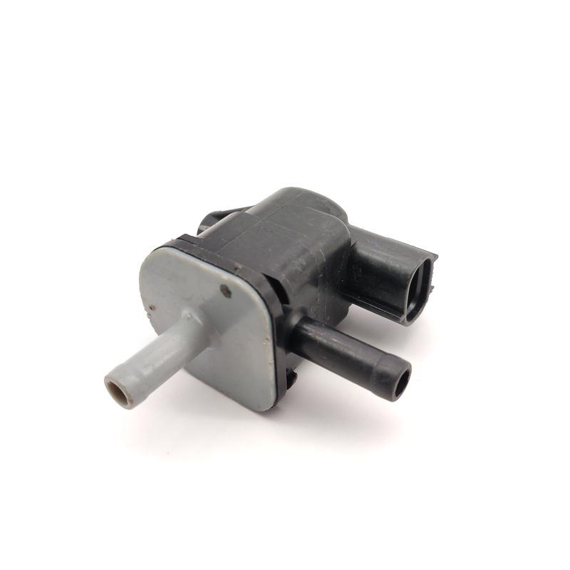 1x Hot Vacuum Switch Valve Purge Solenoid 90910-12276 Compatible for Toyota-Lexus BX Car Accessories Auto Replace
