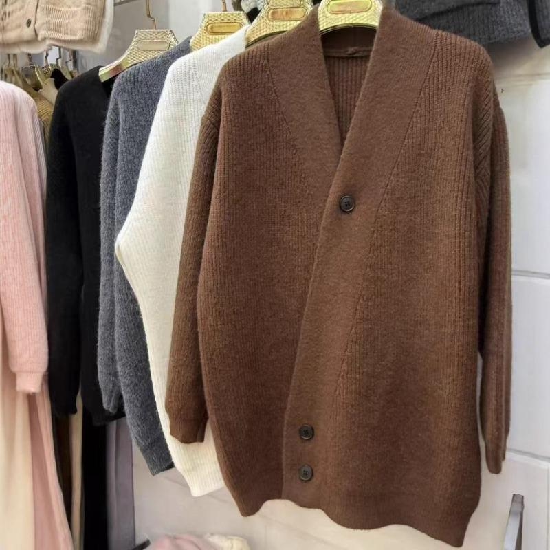 Autumn and winter new lazy loose V-neck knitted cardigan men's and women's versatile simple diagonal button sweater jacket