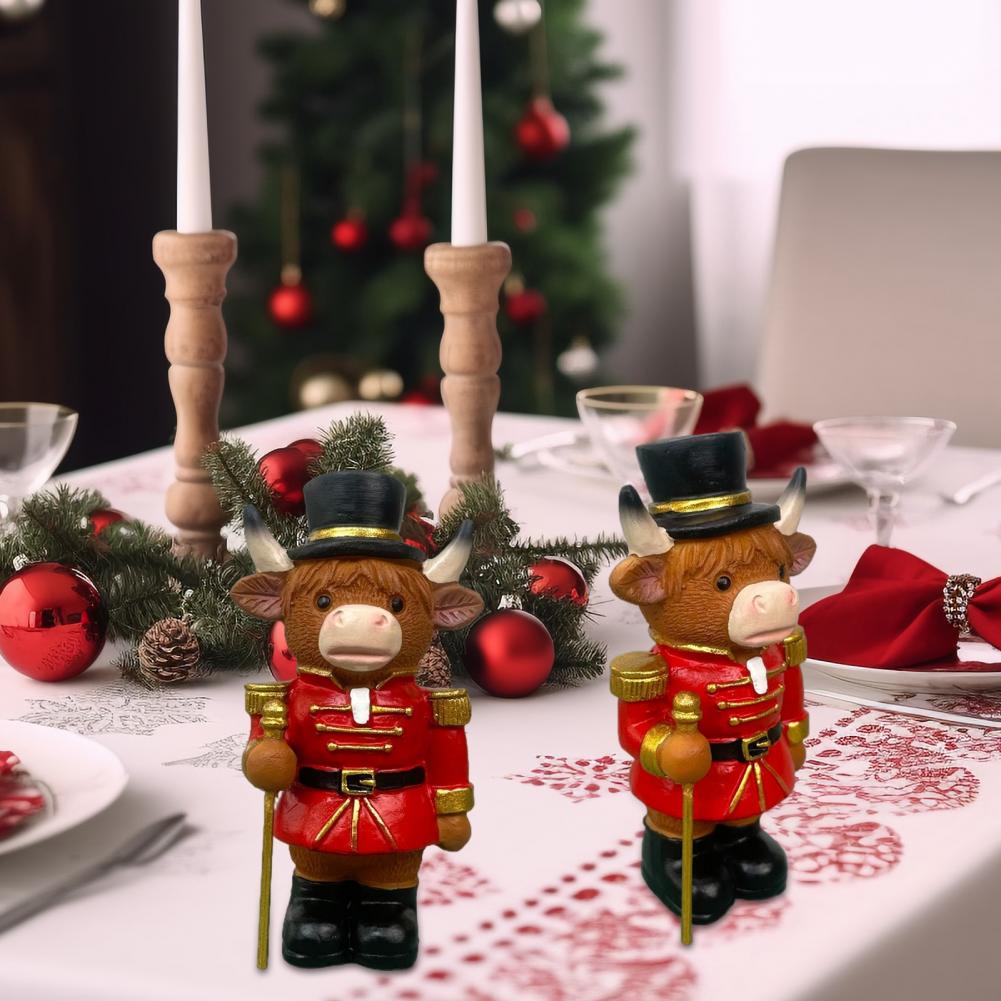Highland Cow Ornament Desktop Figurine Christmas Nutcracker Highland Cow Figurine Santa Claus Resin Statue Highland for Home