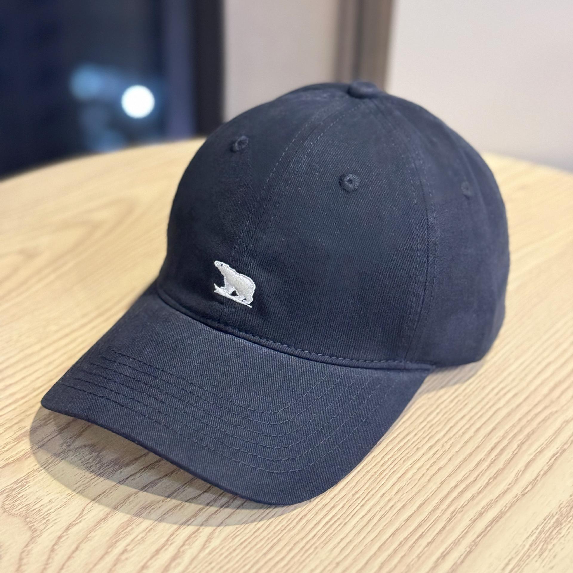 

New polar bear embroidered baseball cap for women and men, high-quality, wide-brimmed, face-slimming, soft-top cap for couples, suitable for spring Adult54-60Adjustable чёрный