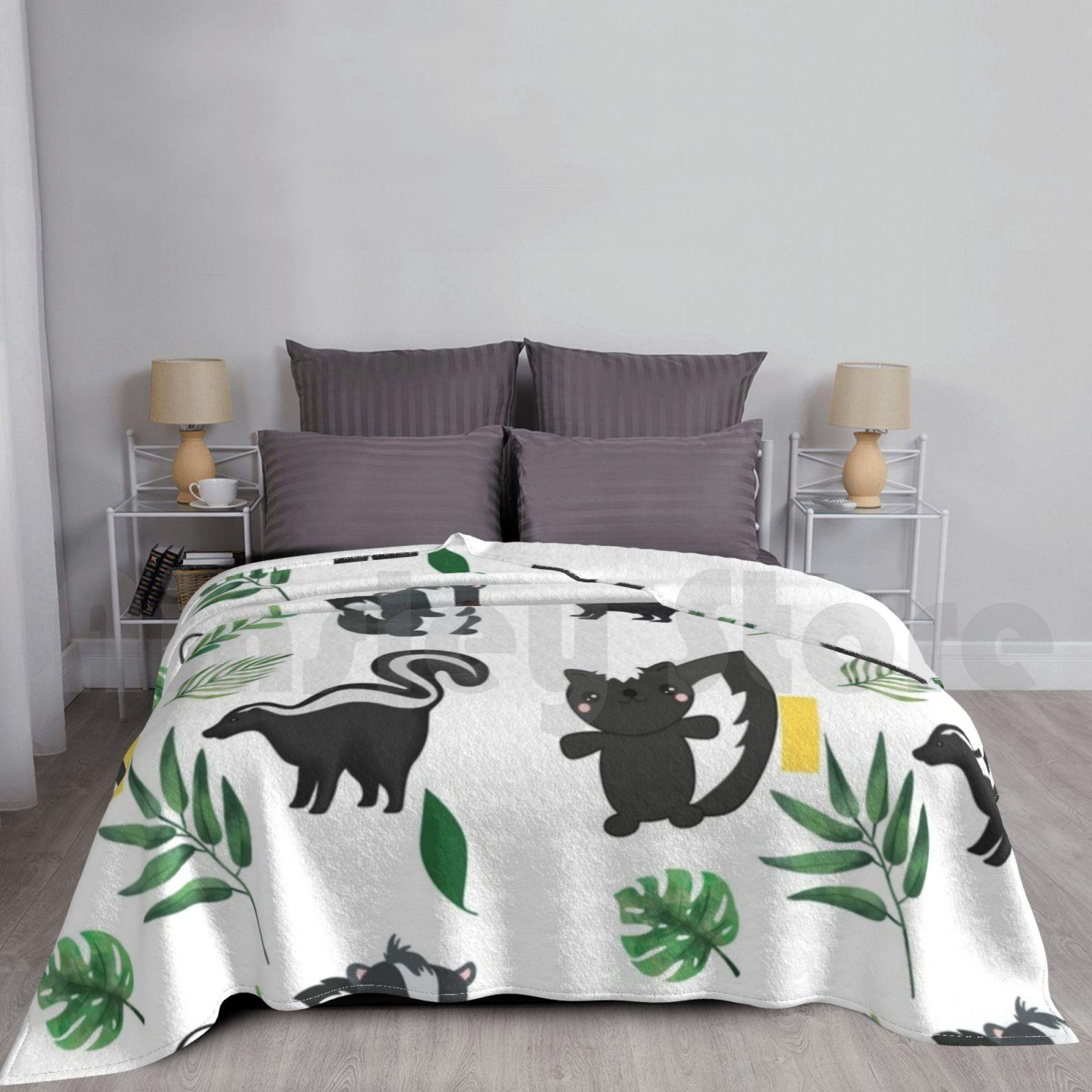 Cute Skunk Animal Pattern Blanket Fashion Custom Skunk Skunks Cute Animals Funny Raccoon Pattern Size: 75*100cm, Weight: 230 GSM
