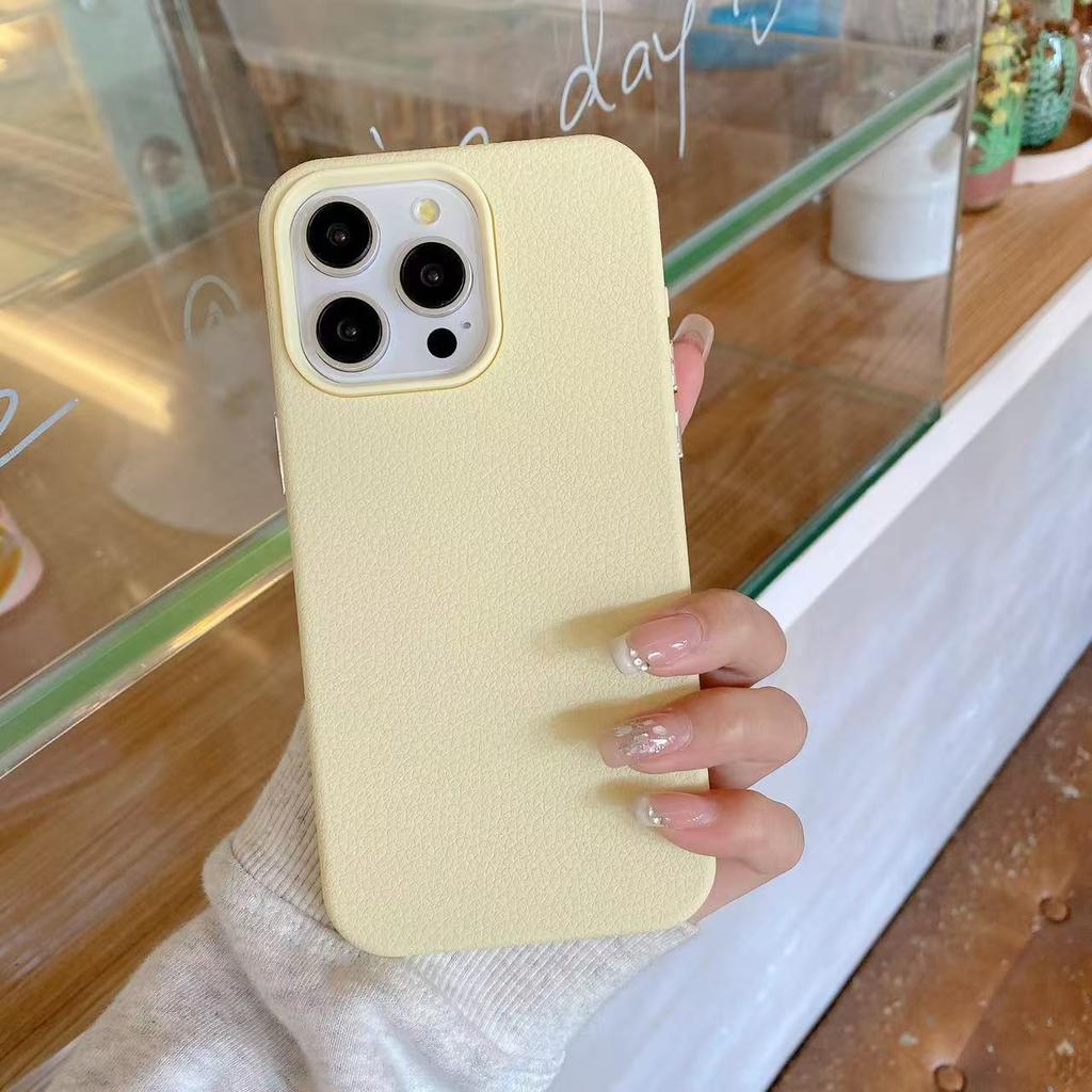 The Two-in-one Leather Pattern Is Suitable for Apple 16E Skin-feeling Anti-drop Mobile Phone Case iPhone16Pro Simple Non-slip Protective Case.