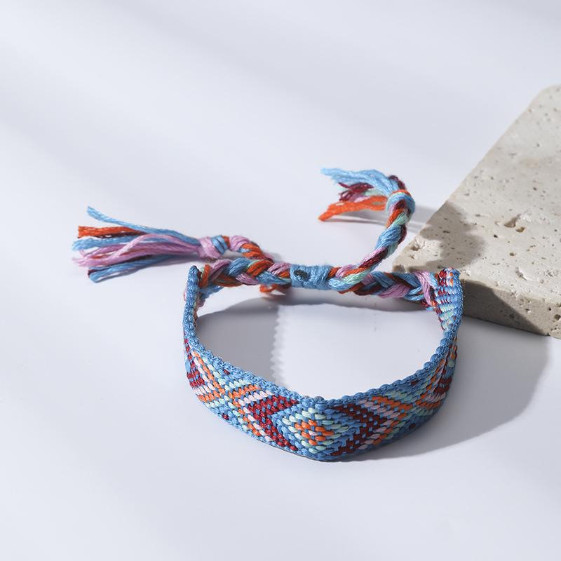 Богемный этнический браслет дружбы с кисточками