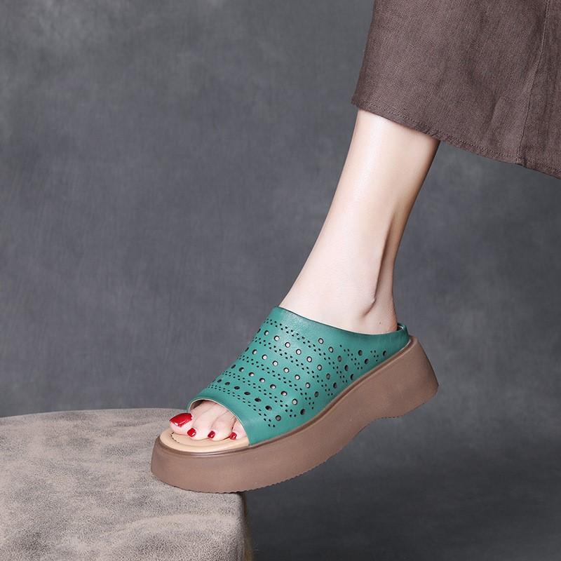 Johnature Pantoufles d'extérieur pour femmes en cuir véritable à bout ouvert et semelles épaisses, sandales compensées ajourées et respirantes de style vintage