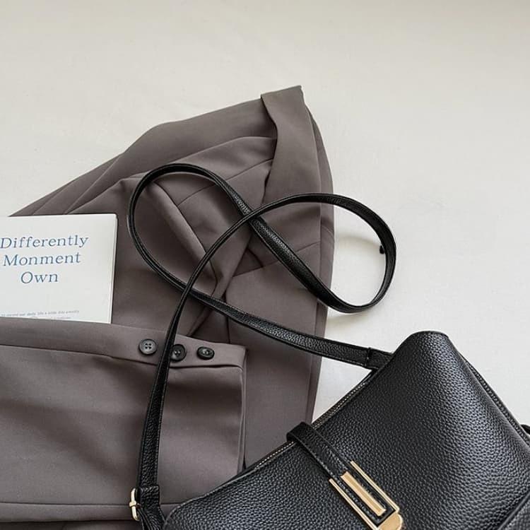 Lychee pattern chain underarm bag women's messenger bag