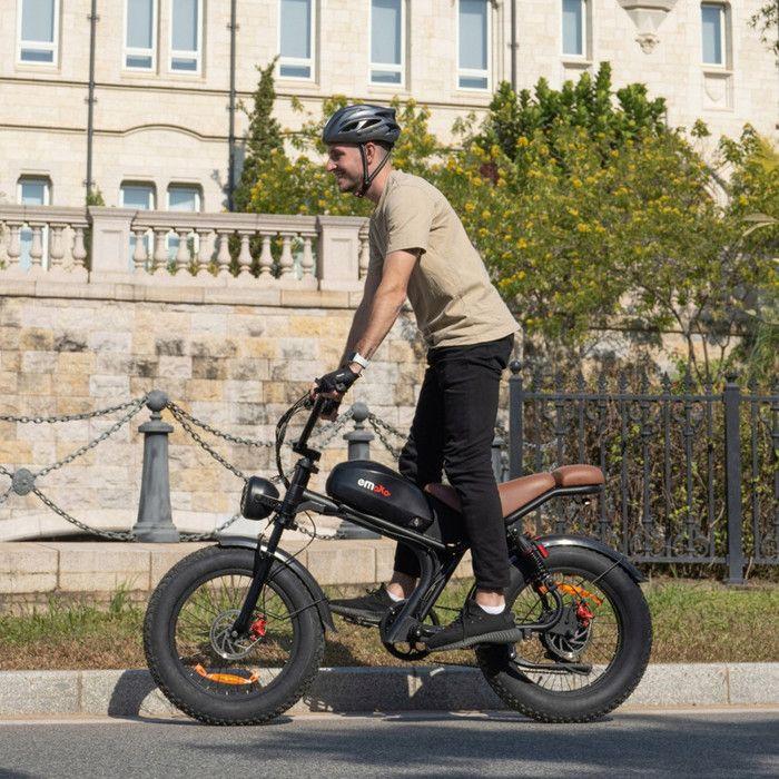 EMOKO C93 Electric Mountain Bike – 1000W Motor – Removable 48V 20Ah Battery (80km) – SHIMANO 7 Speeds – 20x4.0 Tires