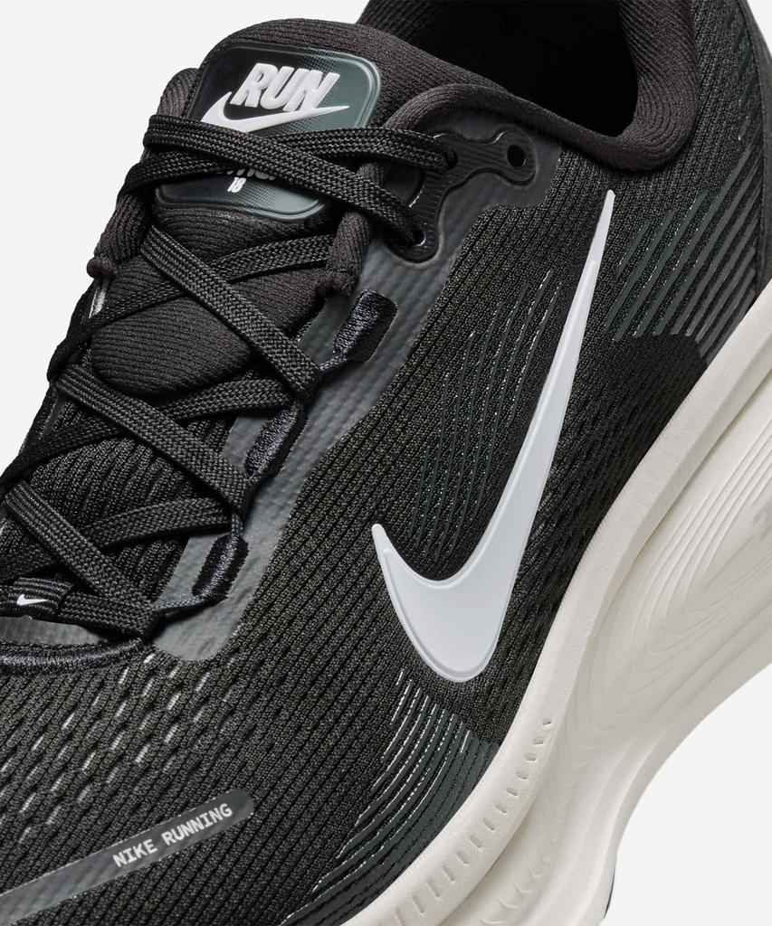 Nike Vomero 18 W - Black:Coconut Milk:Light Iron Ore:Summit White / Hm6804-005