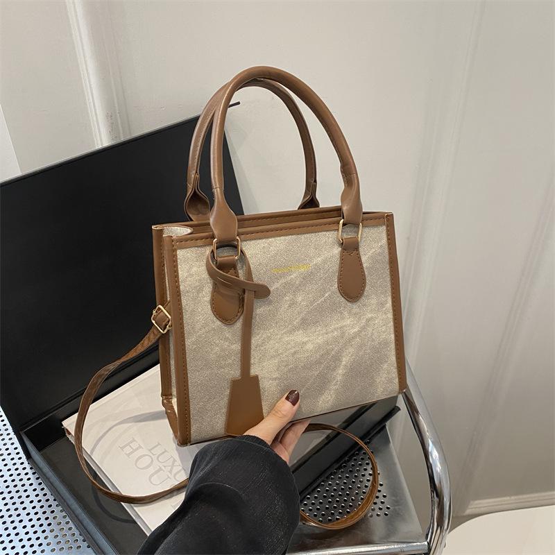 Fashionable Texture Commuter Tote Bag Shoulder Women's Bag New Trendy Summer Crossbody Bag Handheld Class Bag