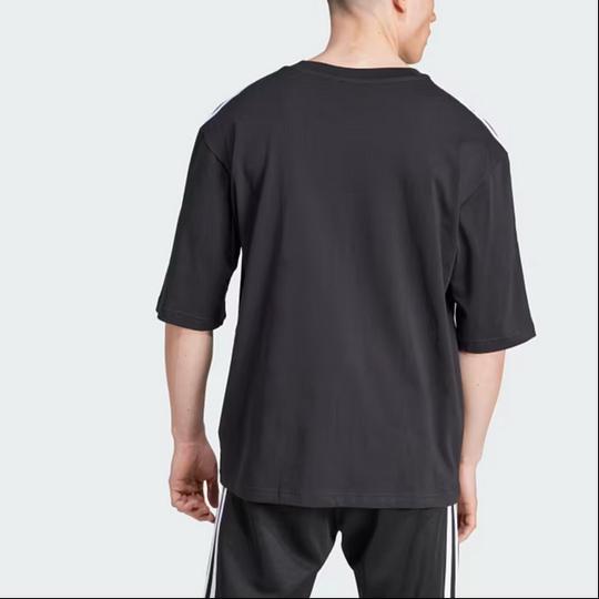 adidas Adicolor Oversized Tee IZ1832