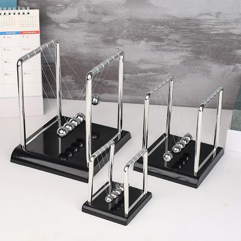 Modern Simple Plastic Newton's Cradle Physics Decor Stress Relief Desk Toy With Black Base