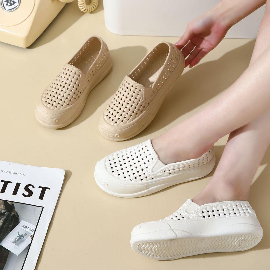 Women's White Waterproof Closed-Toe Nurse Shoes - Soft Sole, Non-Slip, Hollow Out Flat Sandals for Summer Work