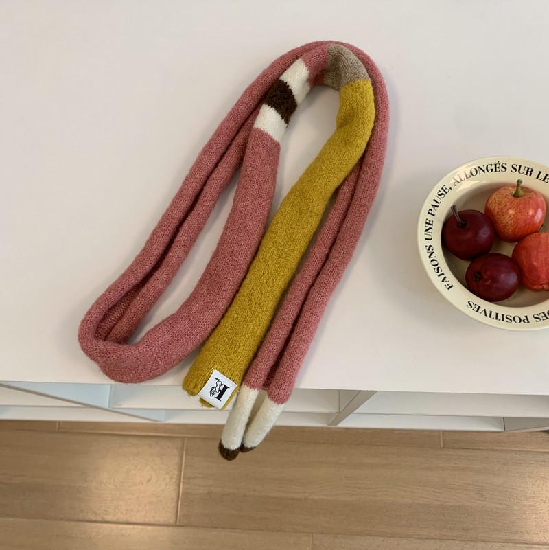 

Корейский полосатый шарф-колбаска: Выпуск осень/зима 2024 г., стильный дизайн с цветовыми блоками