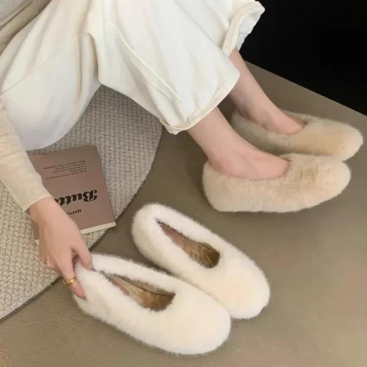 Winter Women's Keep Warm Plus Velvet Flats New Fashion Fur Slip On Casual Shoes for Women Light Walking Shoes Zapatos De Mujer
