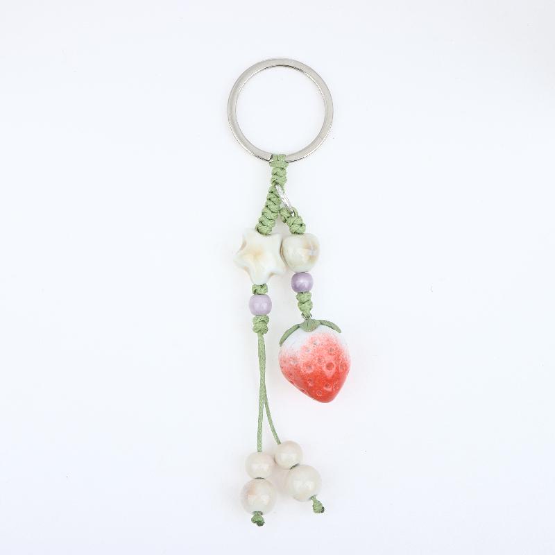 Handmade Ceramic Strawberry Pepper Keychain Vintage Style Smooth Surface Key Ring for Purse Hanging Decoration Gift