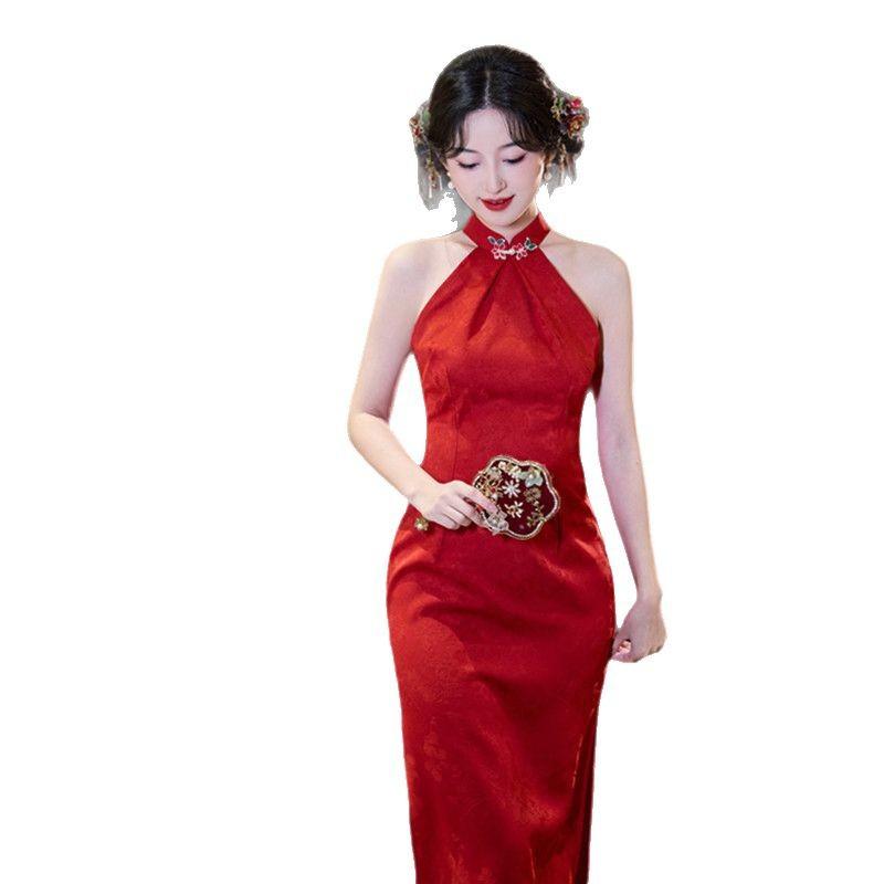 Modern fashion improved new Chinese-style young girl's neck-hanging off-the-shoulder wedding cheongsam summer new cheongsam