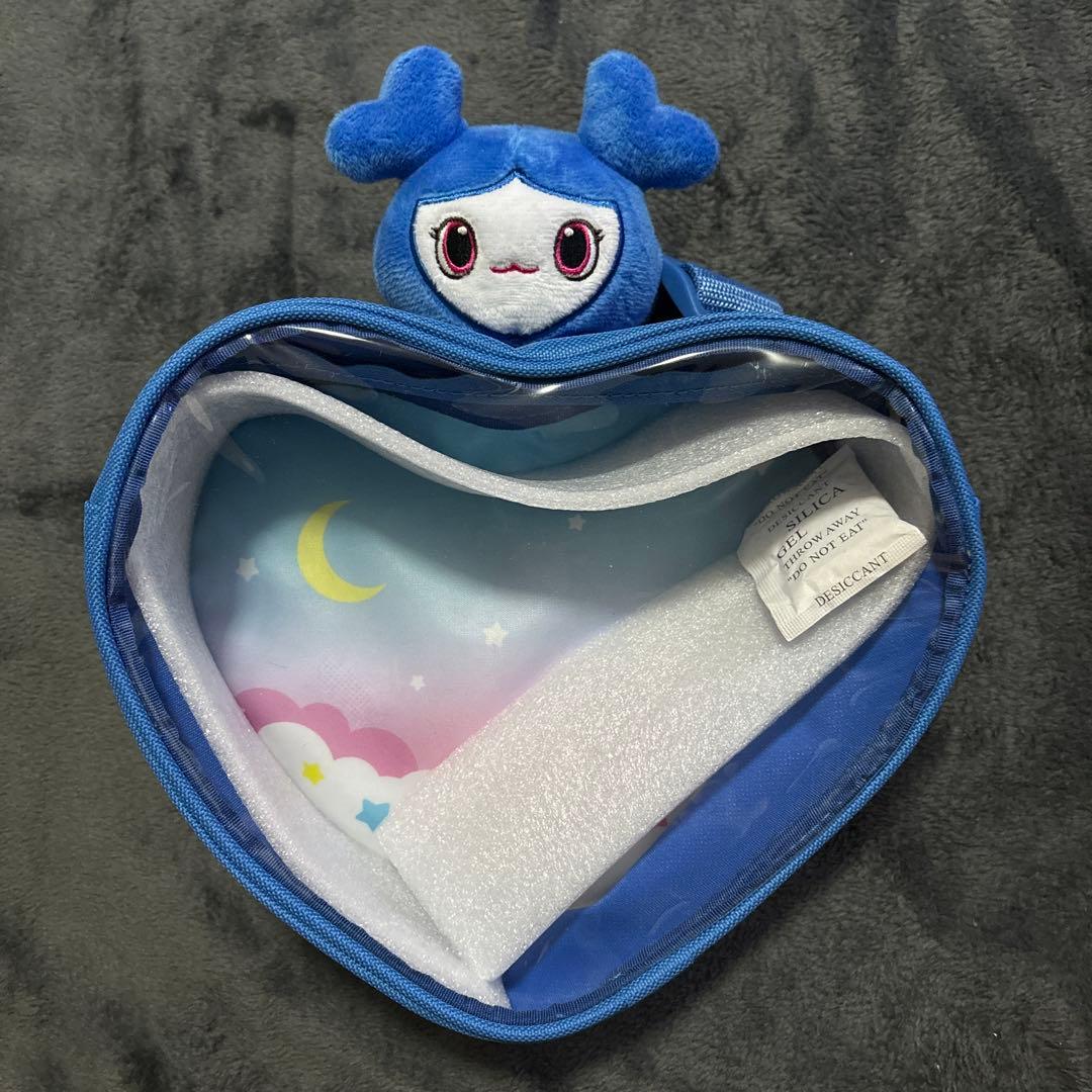 

[USED] TWICE LOVELYS Pyokokyun Body Bag GIGO Exclusive Tzuyu