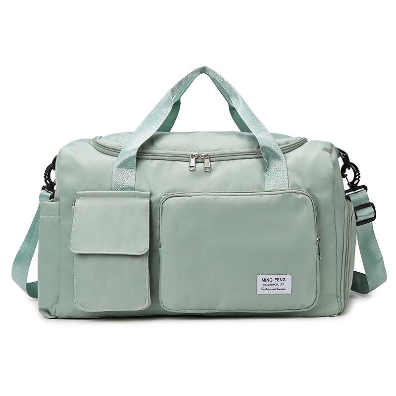 

A Large-capacity, Fashionable, Dry-wet Separated Swimming and Fitness Bag зелений