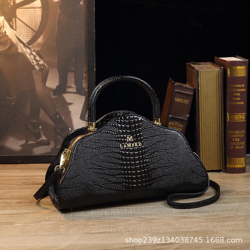 Wholesale Bags European and American Cross-Border Retro Women's Handbag Crocodile Pattern Personality Large Capacity Shoulder Bag