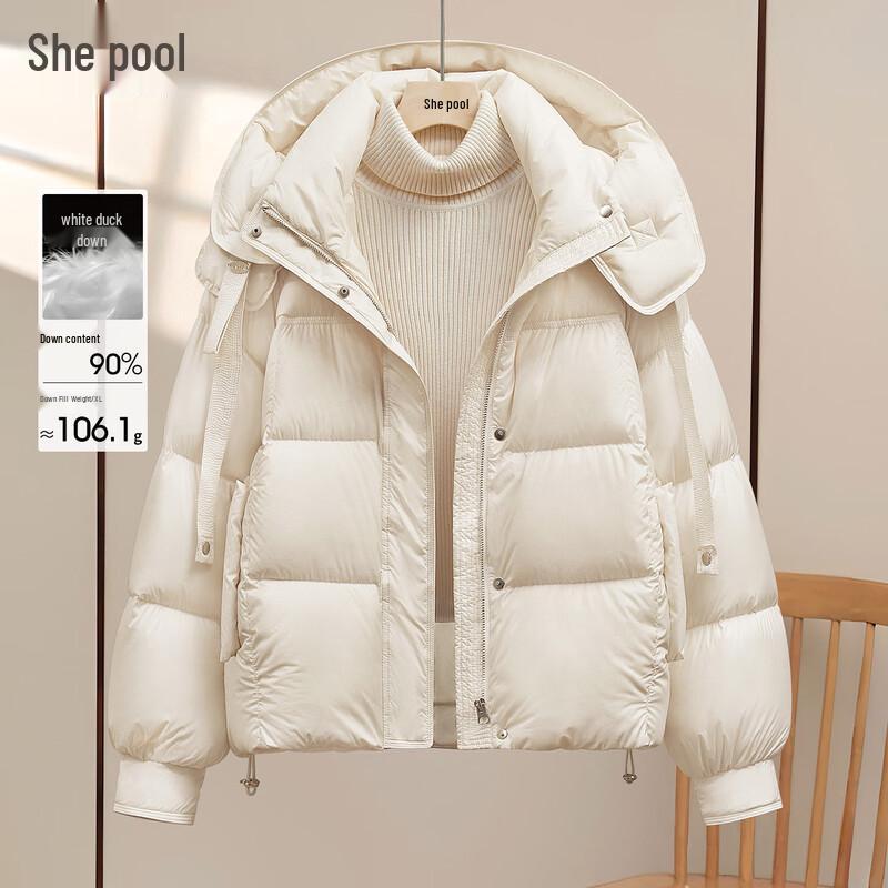 

Женская пуховая куртка с капюшоном свободного кроя на зиму S