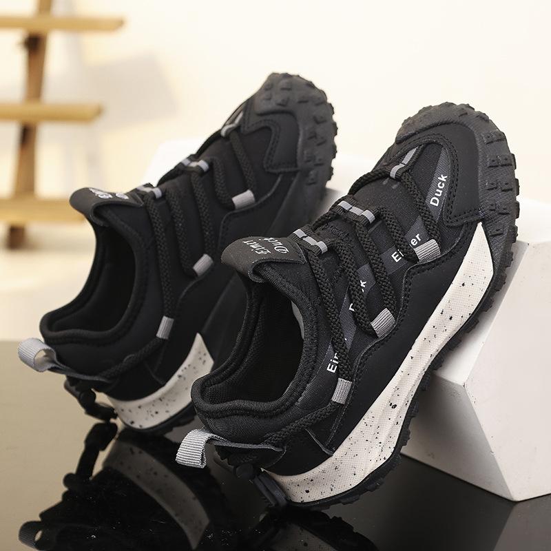 Barnsportskor 2025 höst explosion koreansk version av pojkars Forrest Gump-skor medelstora och stora barns fot löparskor flickors trendsko