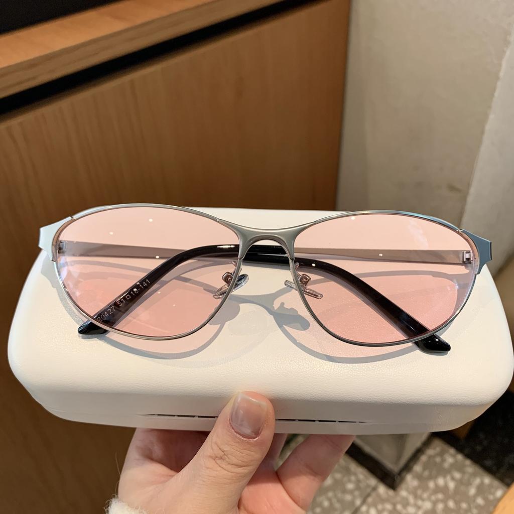 New Metal Silver Edged Cat Eye Sunglasses Women Outdoor Sports UV400 Protection Goggles Gafas De Sol Fashion Eyewear