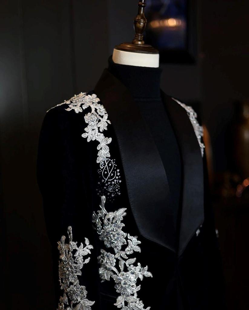 Luxuly Shiny embroidery Wedding Suits For Men Slim Fit Shawl Lapel Groom Tuxedos 1 Pieces Sets High-end Male Blazers Ropa Hombre