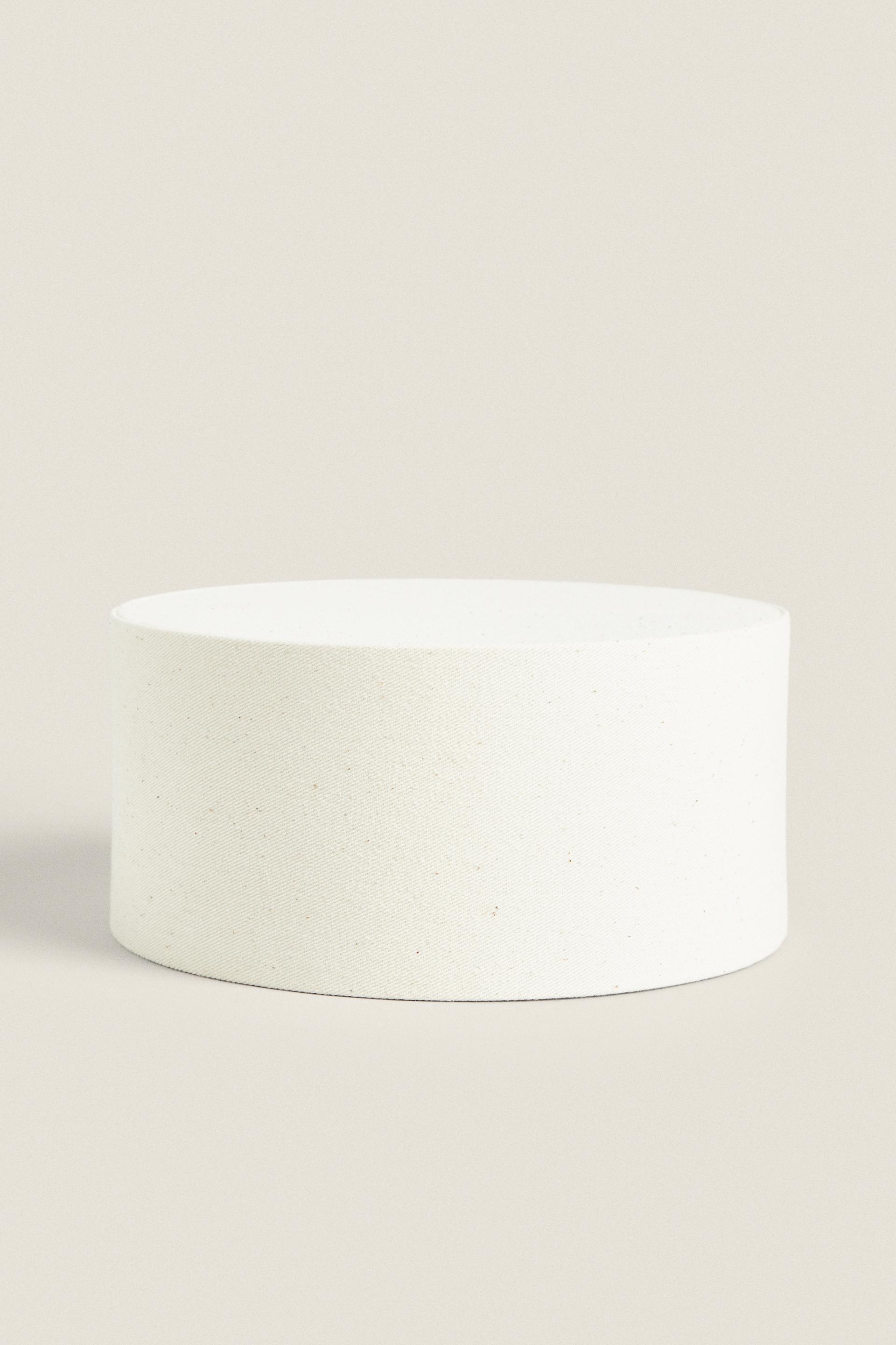 

КРУГЛАЯ ШКАТУЛКА ДЛЯ ЮВЕЛИРНЫХ УКРАШЕНИЙ С МЯГКОЙ ОБИВКОЙ