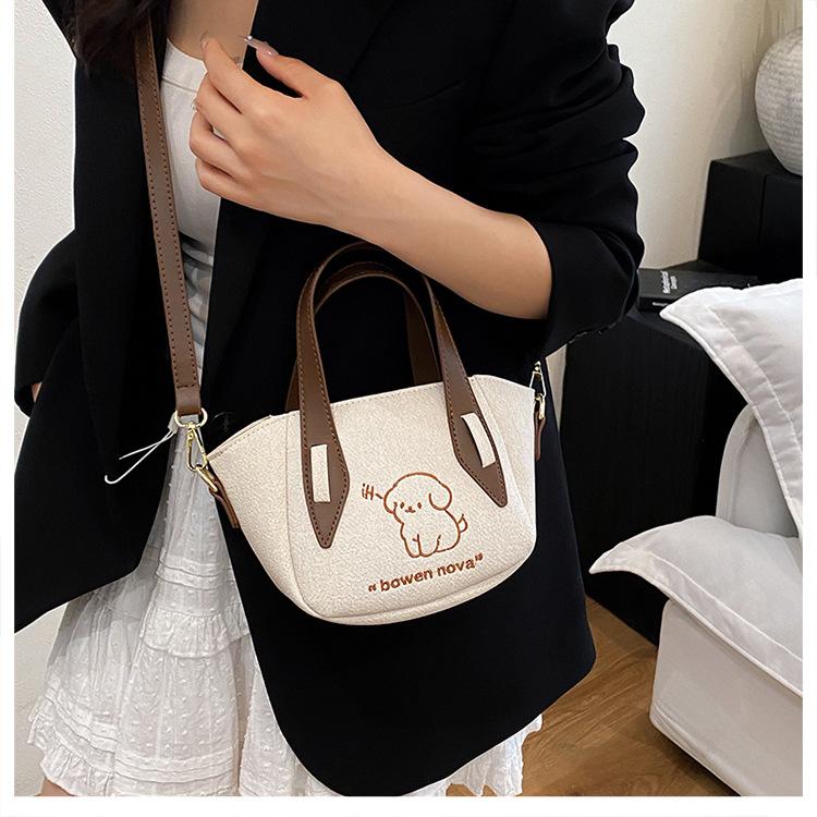 Spring new denim embroidery bag fashion niche large capacity shoulder shopping bag women's bag tide