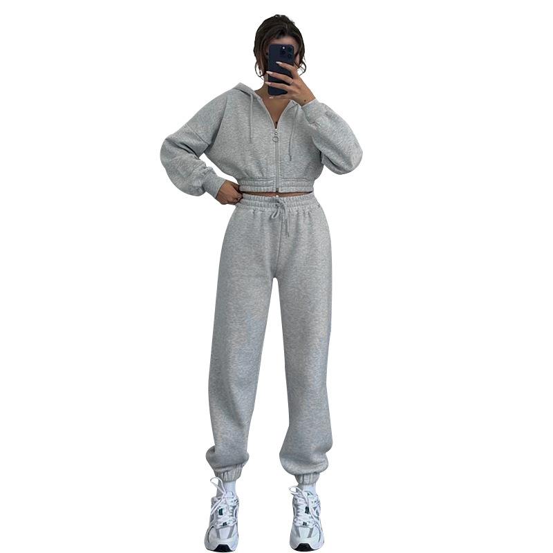 Two Pieces Tracksuits for Women Short Zipper up Hoodies Sweatshirts Coats and Drawstring Waist Sweatpants Casual Sport Clothing