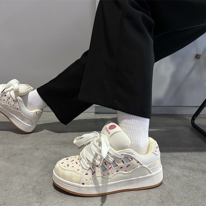 Bread shoes cranberry beige color scheme retro low-top board shoes trendy new women's tide skateboard shoes