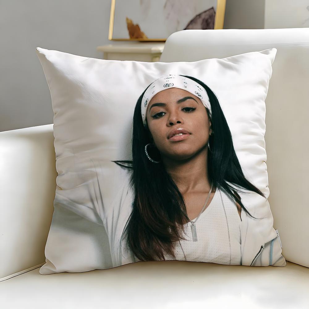 classic singer Aaliyah Cushion Cover Soft EasyWash Pillow Case Versatile for Couch Bed Travel and Office